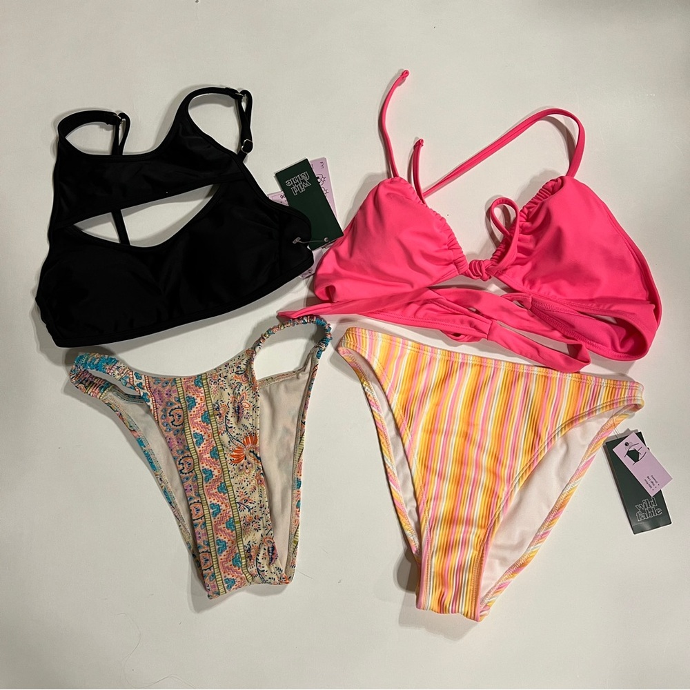 Stylish Pink and Black Women's Swimwear Set
